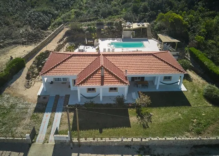 Villa Hideaway - Splendid Sea View With A Pool Aljezur