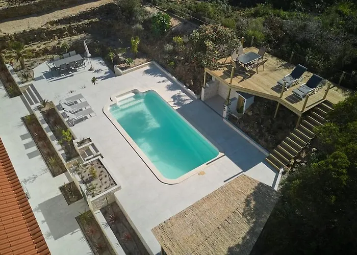 Villa Hideaway - Splendid Sea View With A Pool Aljezur